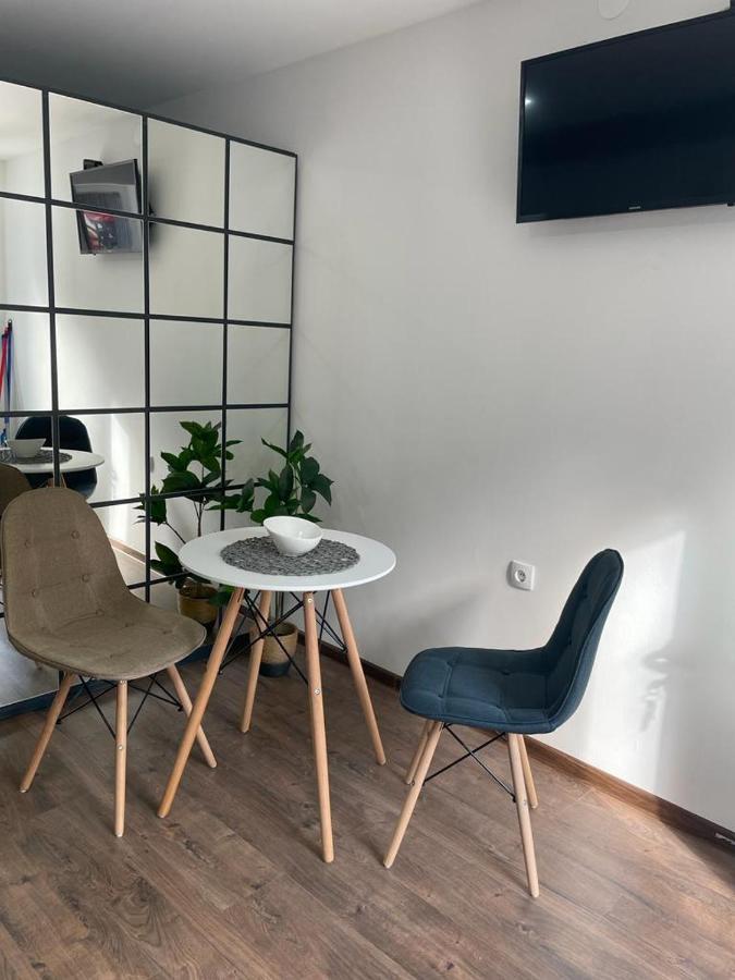 Damade Apartments Яйце Экстерьер фото